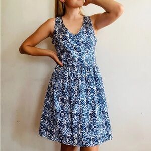 Milly women’s midi dress size 12 navy blue white pleated Resortwear wedding